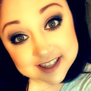 Meet your Posher, Shanene